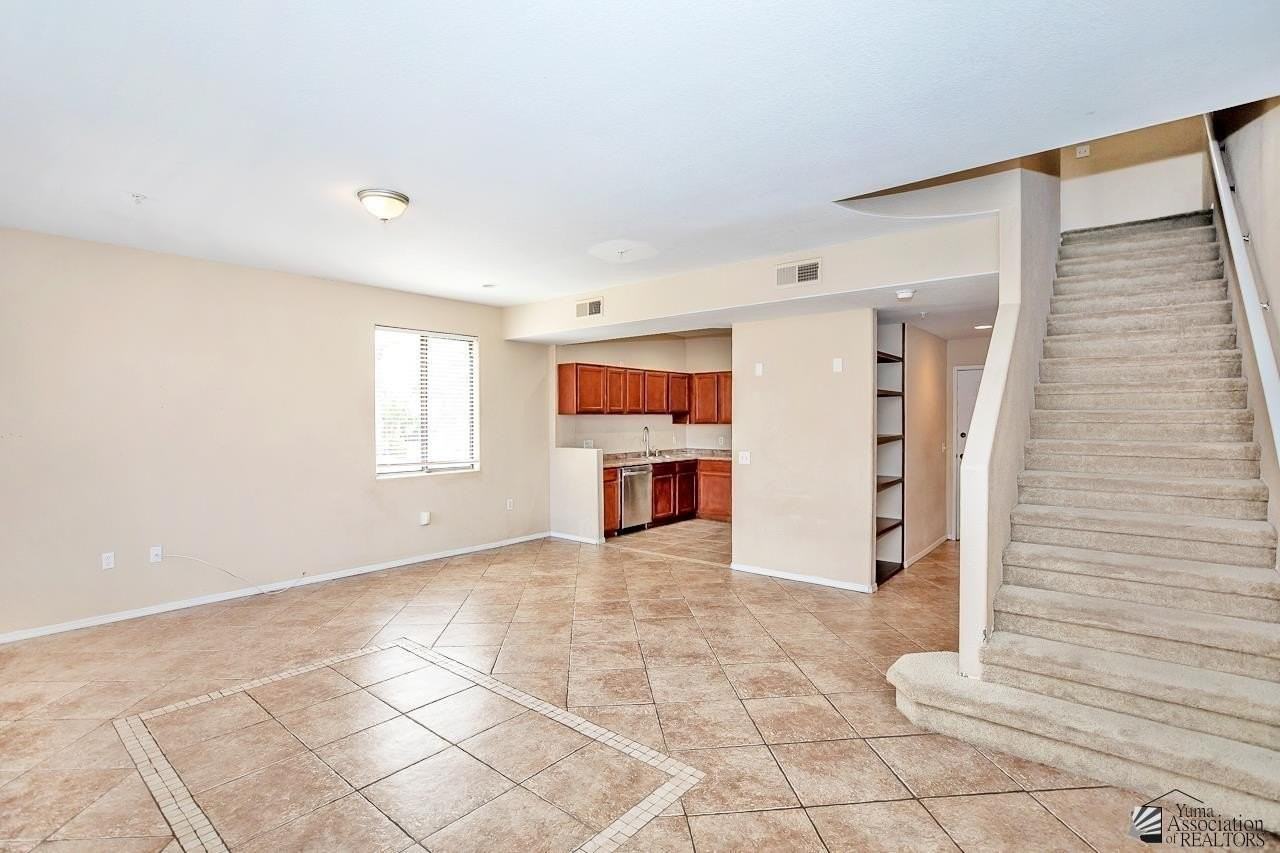 3565 W 22nd St #E - Photo 7 of 28