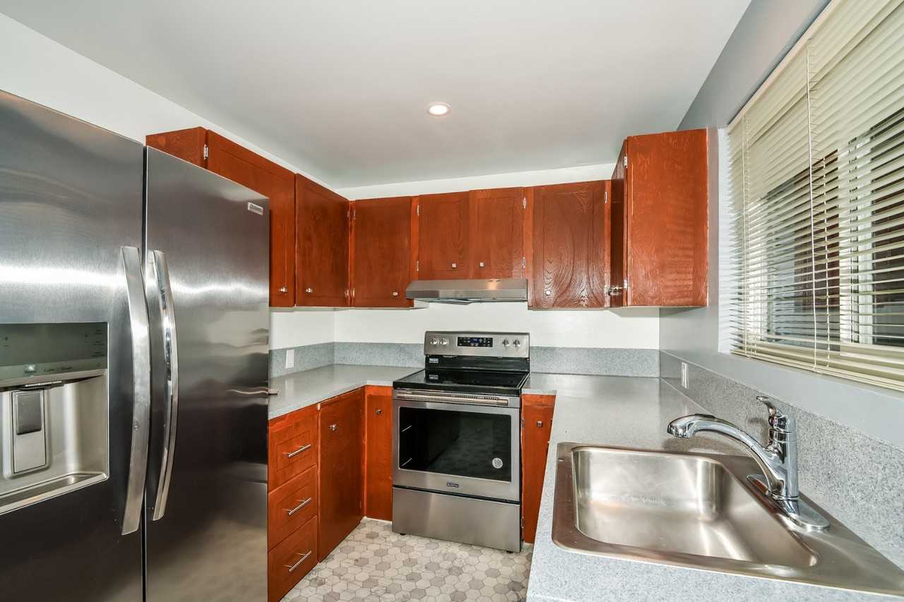 1650 S State St #2 - Photo 4 of 15