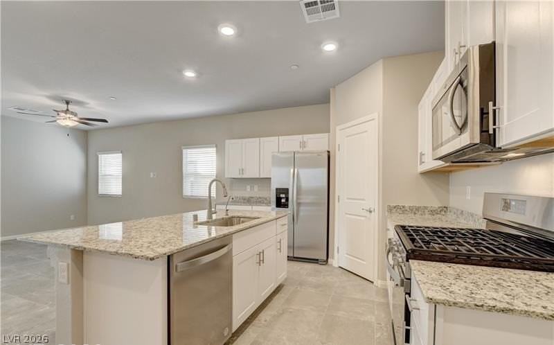 10293 Sequoia Falls Pl - Photo 3 of 37