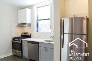 featured image of 3925 N Keeler Ave #1E
