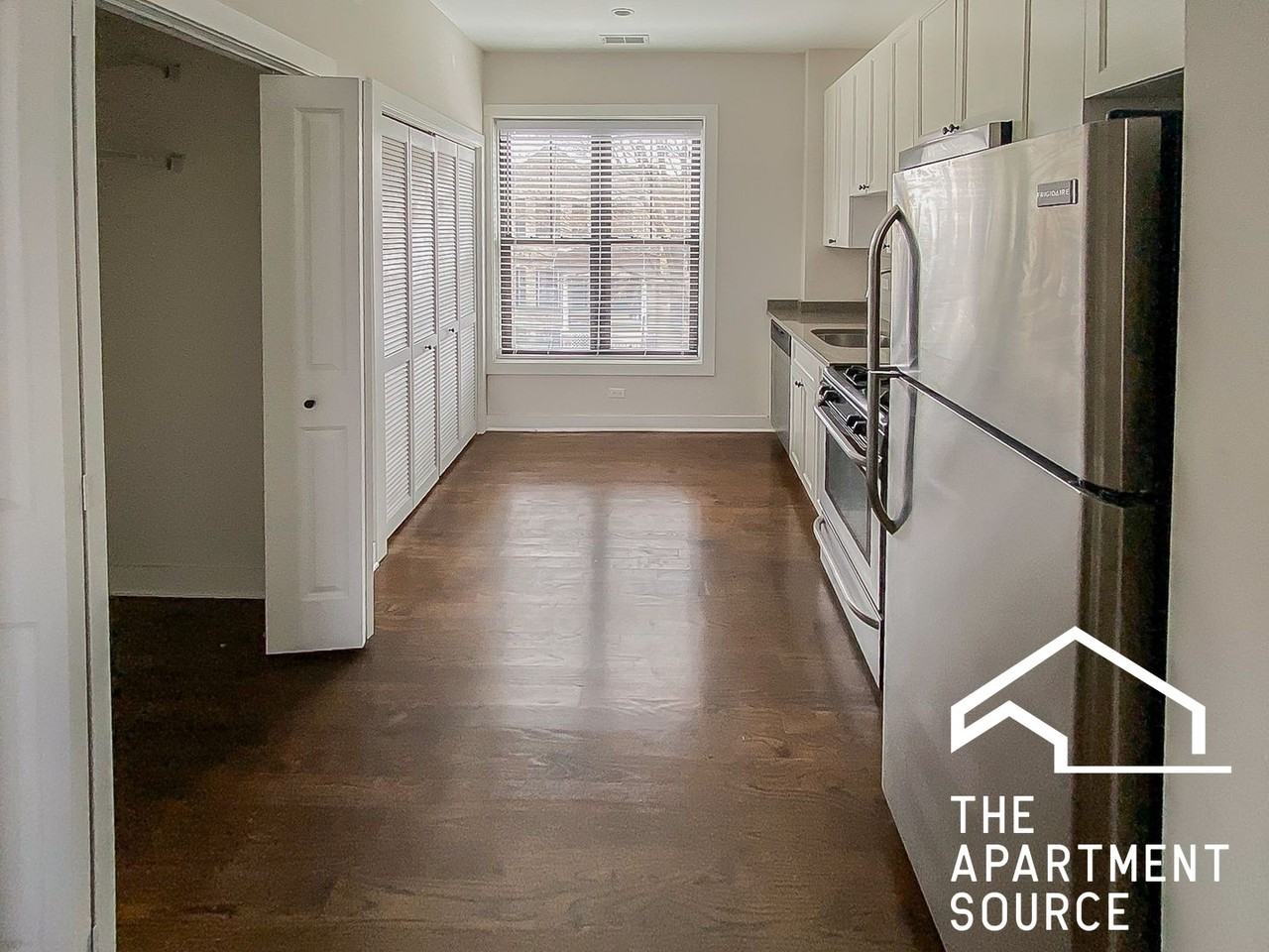 1608 W Belle Plaine Ave #2 - Photo 2 of 14