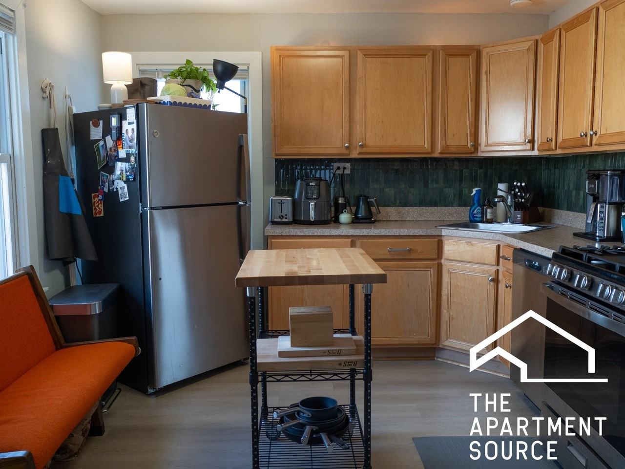 3052 W George St #2 - Photo 5 of 17