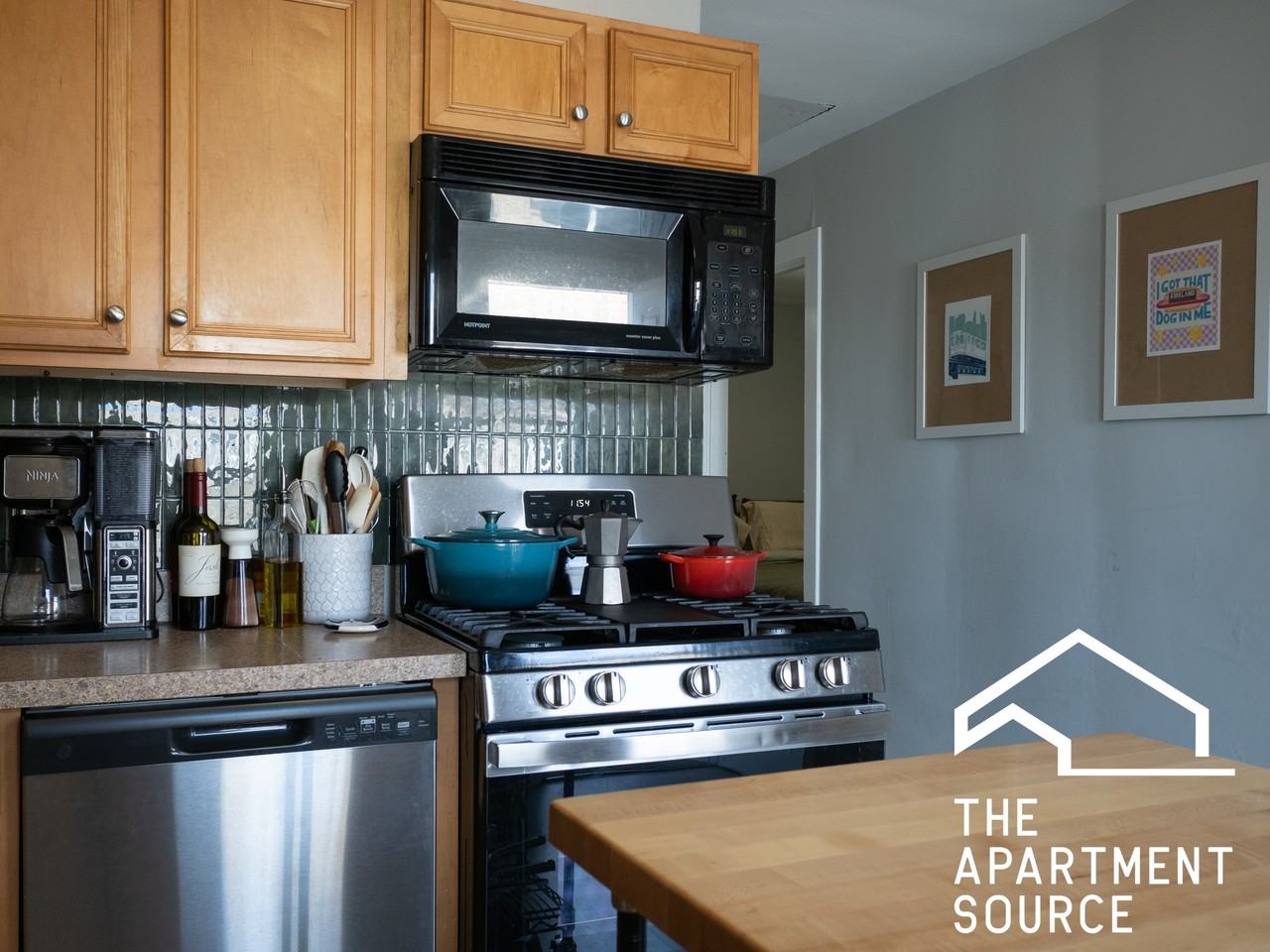 3052 W George St #2 - Photo 6 of 17