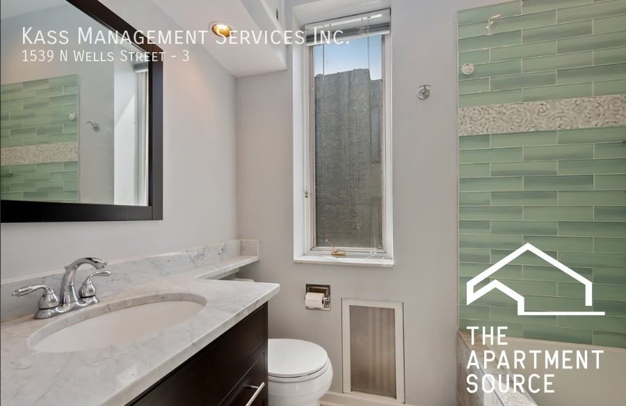 1539 N Wells St #3 - Photo 5 of 7