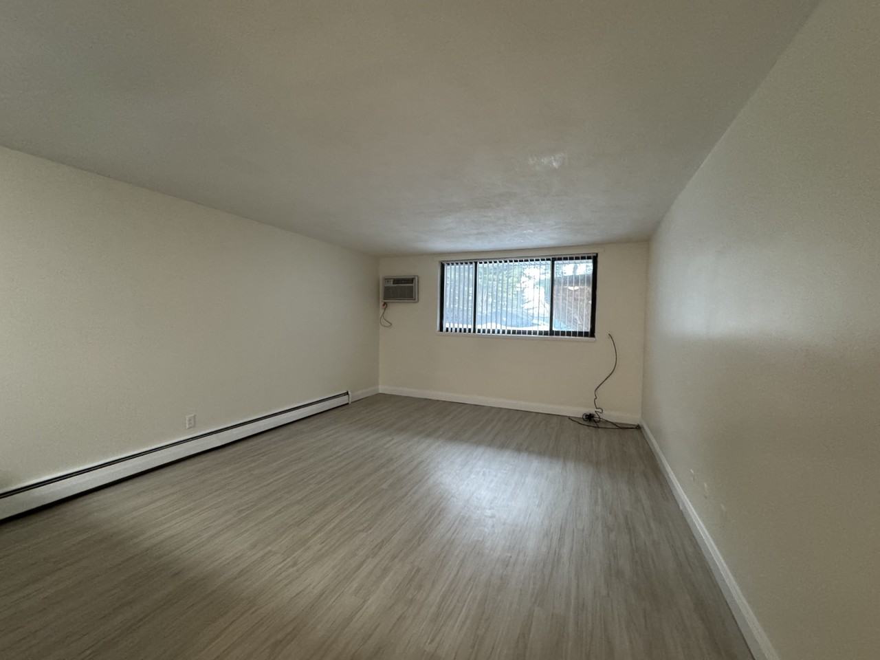 16 Whites Ave #15 - Photo 3 of 12