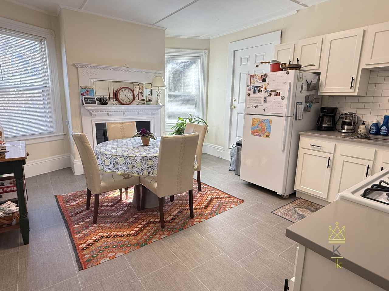 162 Babcock St #2 - Photo 5 of 24