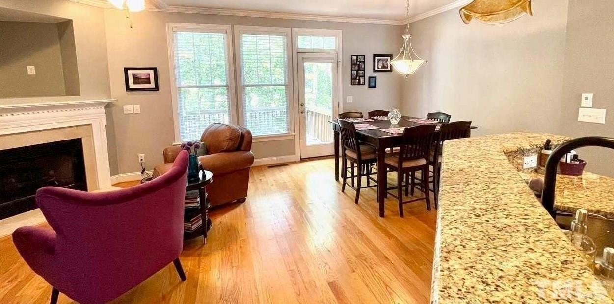 6103 Shandwick Ct - Photo 4 of 18