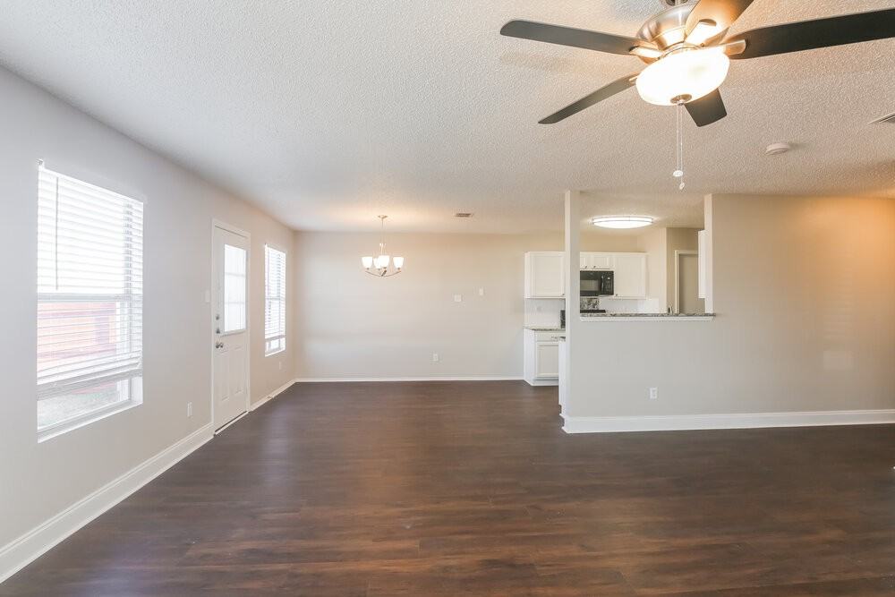 1476 Hickory Creek Ln - Photo 6 of 16