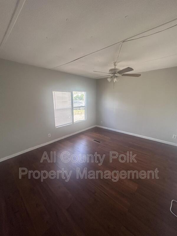 2735 W 10th St #HP2 - Photo 5 of 17