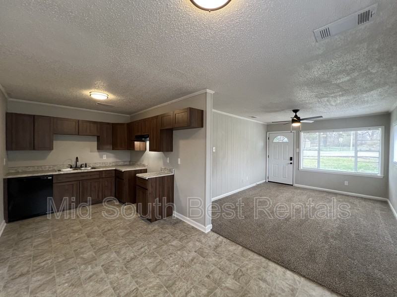 4787 Southaven Rd - Photo 4 of 14