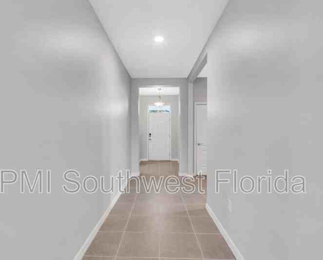 13706 Woodbridge Ter - Photo 4 of 28