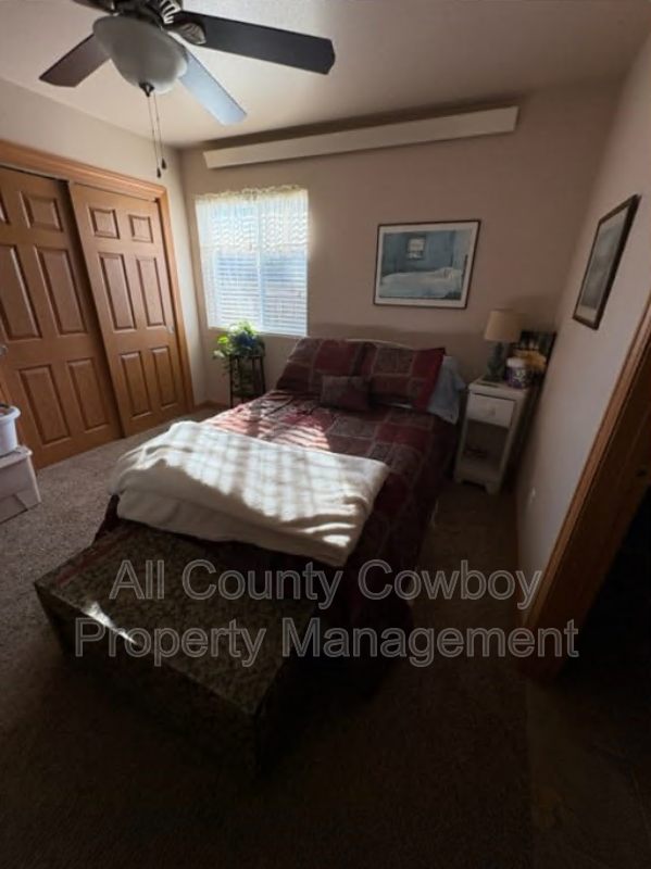 2154 Franklin St - Photo 7 of 12