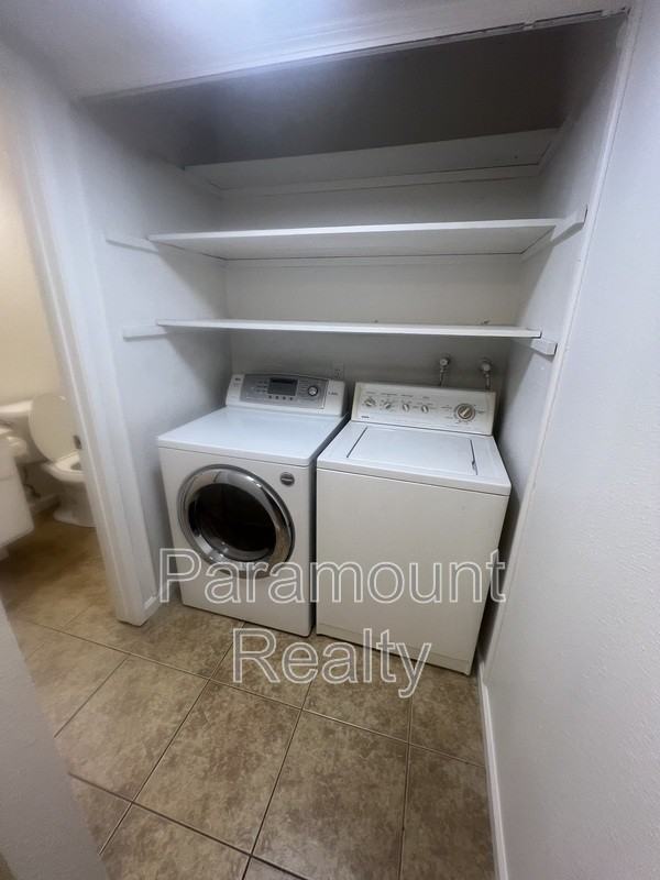 1120 Kenwal Rd #B - Photo 3 of 19