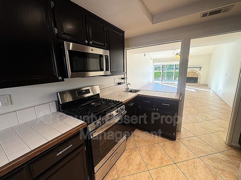 72795 Fleetwood Cir - Photo 6 of 18