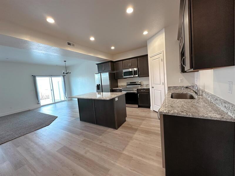 225 Ws #75 - Photo 5 of 17