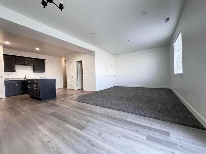 225 Ws #75 - Photo 6 of 17