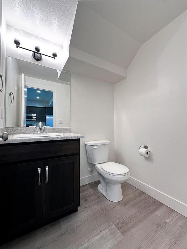 225 Ws #75 - Photo 7 of 17