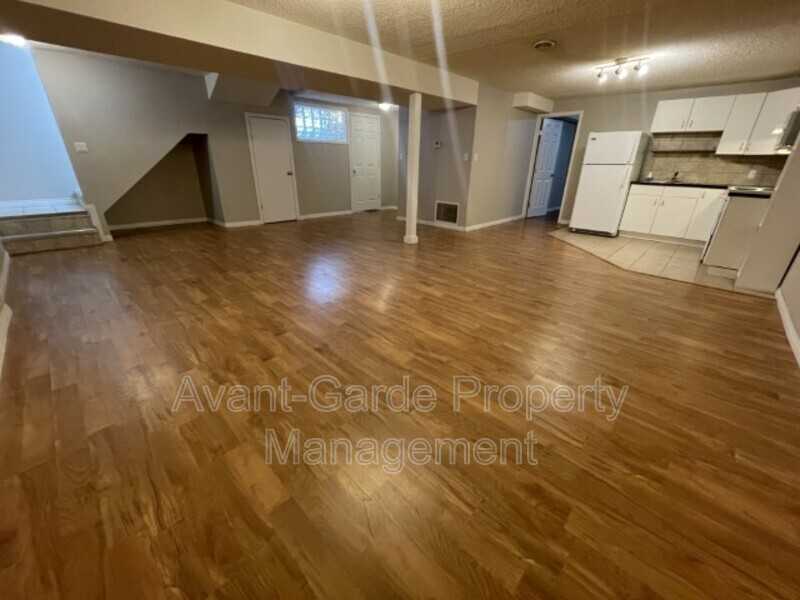 51 Lambert Cres - Photo 4 of 26