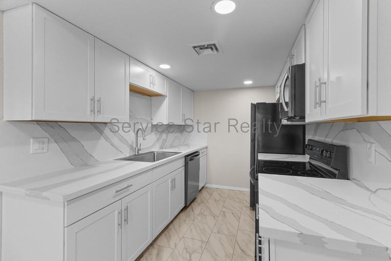 1107 N Granite Reef Rd - Photo 3 of 23