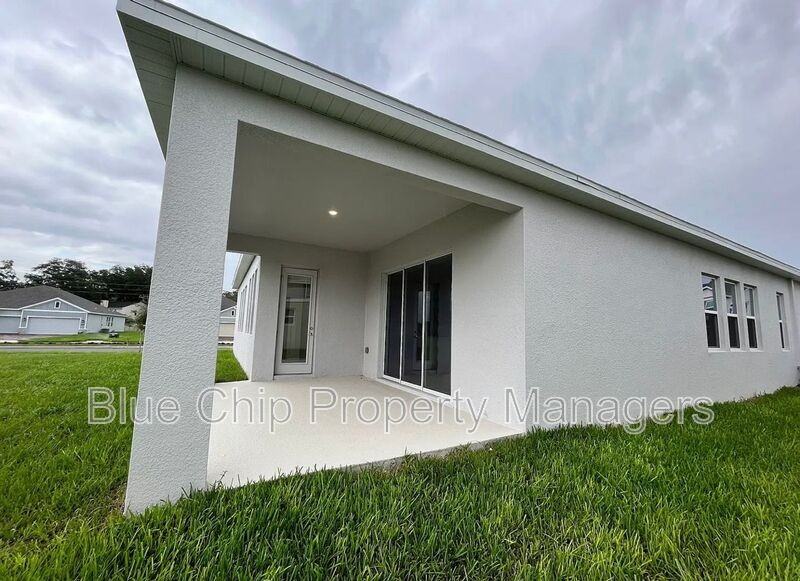 3031 Country Side Dr - Photo 3 of 24