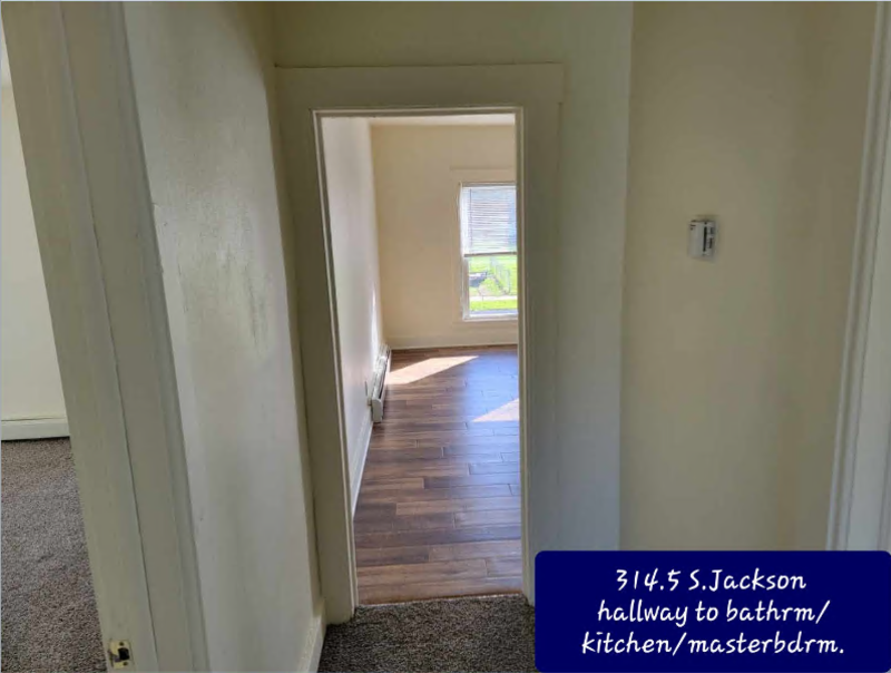 314 1/2 S Jackson St - Photo 4 of 10
