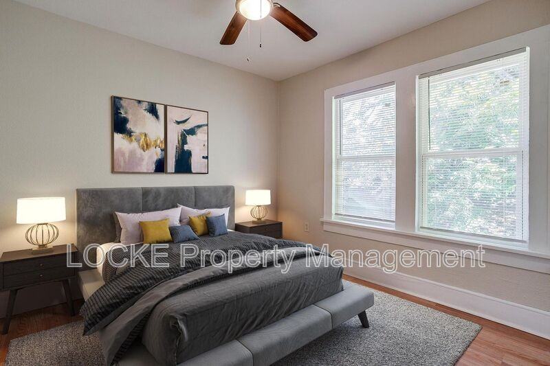 1016 E Arlington Ave #C - Photo 2 of 14