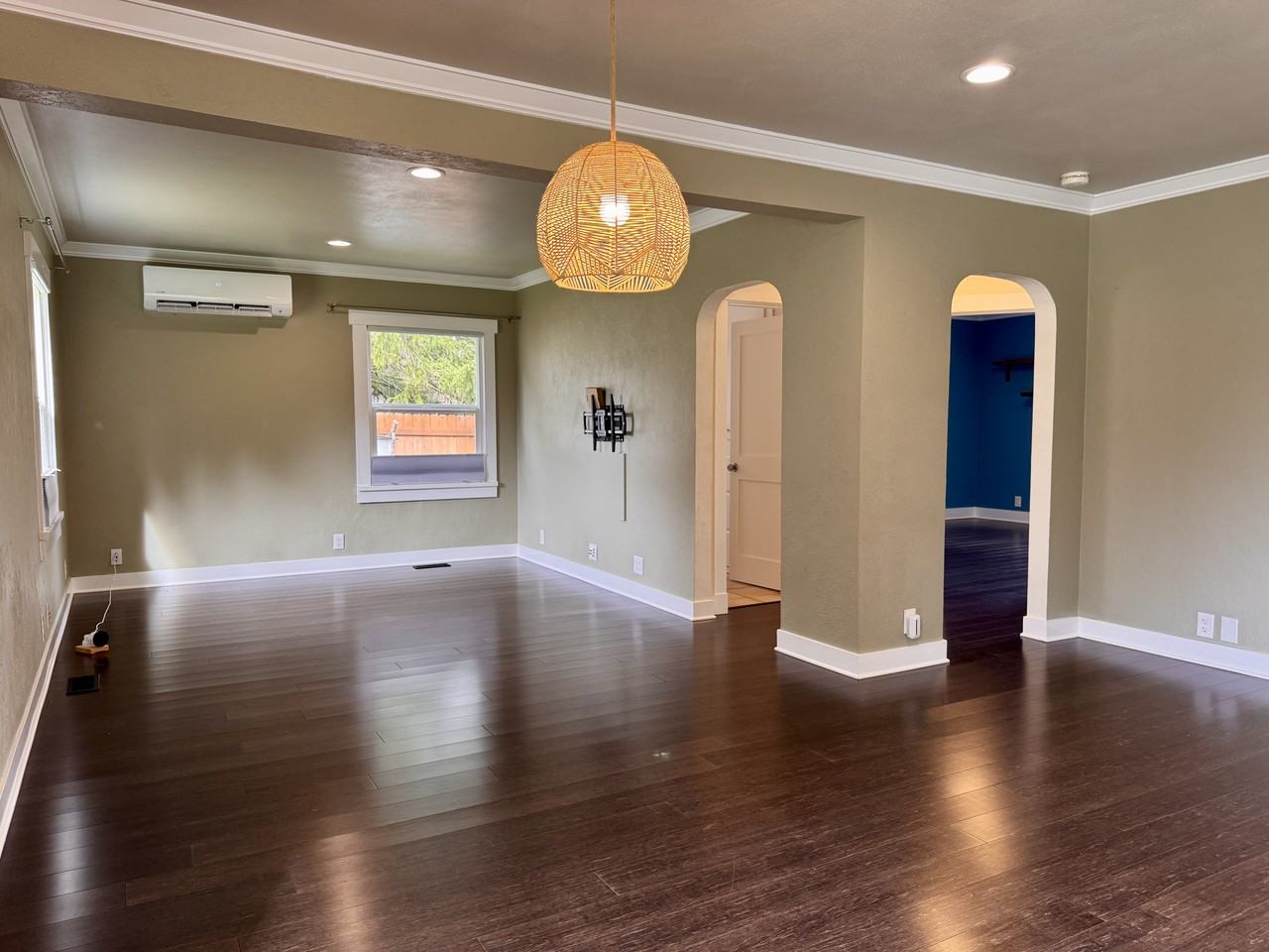 2002 Patterson Rd - Photo 5 of 28