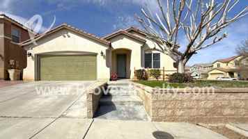 featured image of 13272 Sunland St