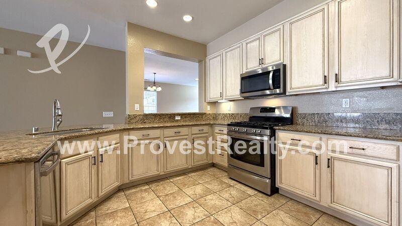 13272 Sunland St - Photo 7 of 26