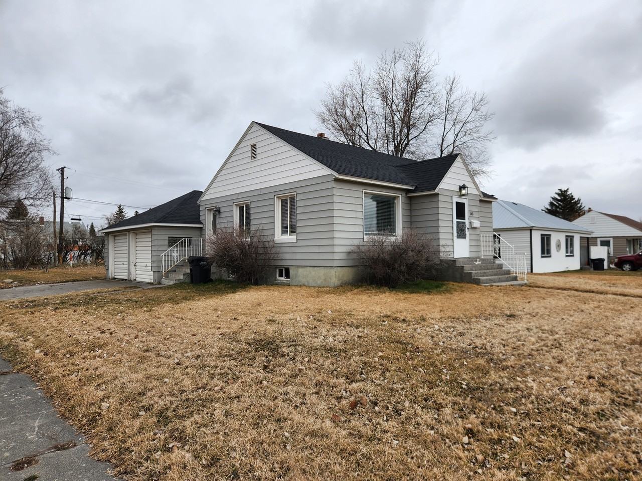 145 E Crowley St - Photo 3 of 19