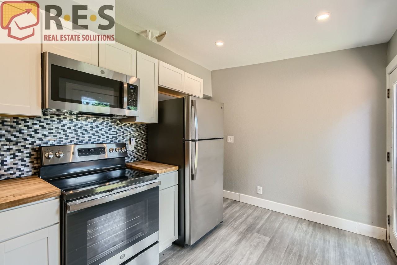 2163 S Gilpin St - Photo 3 of 11