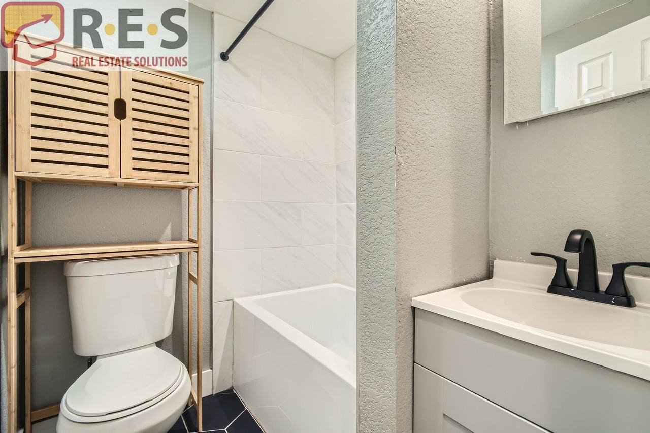 2163 S Gilpin St - Photo 7 of 11