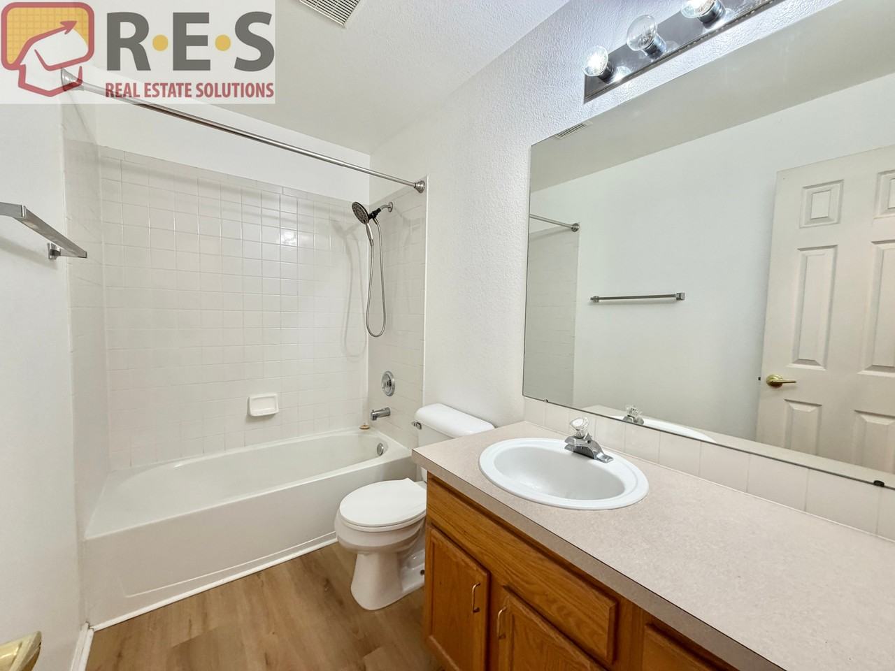 34089 Overland Loop - Photo 7 of 16