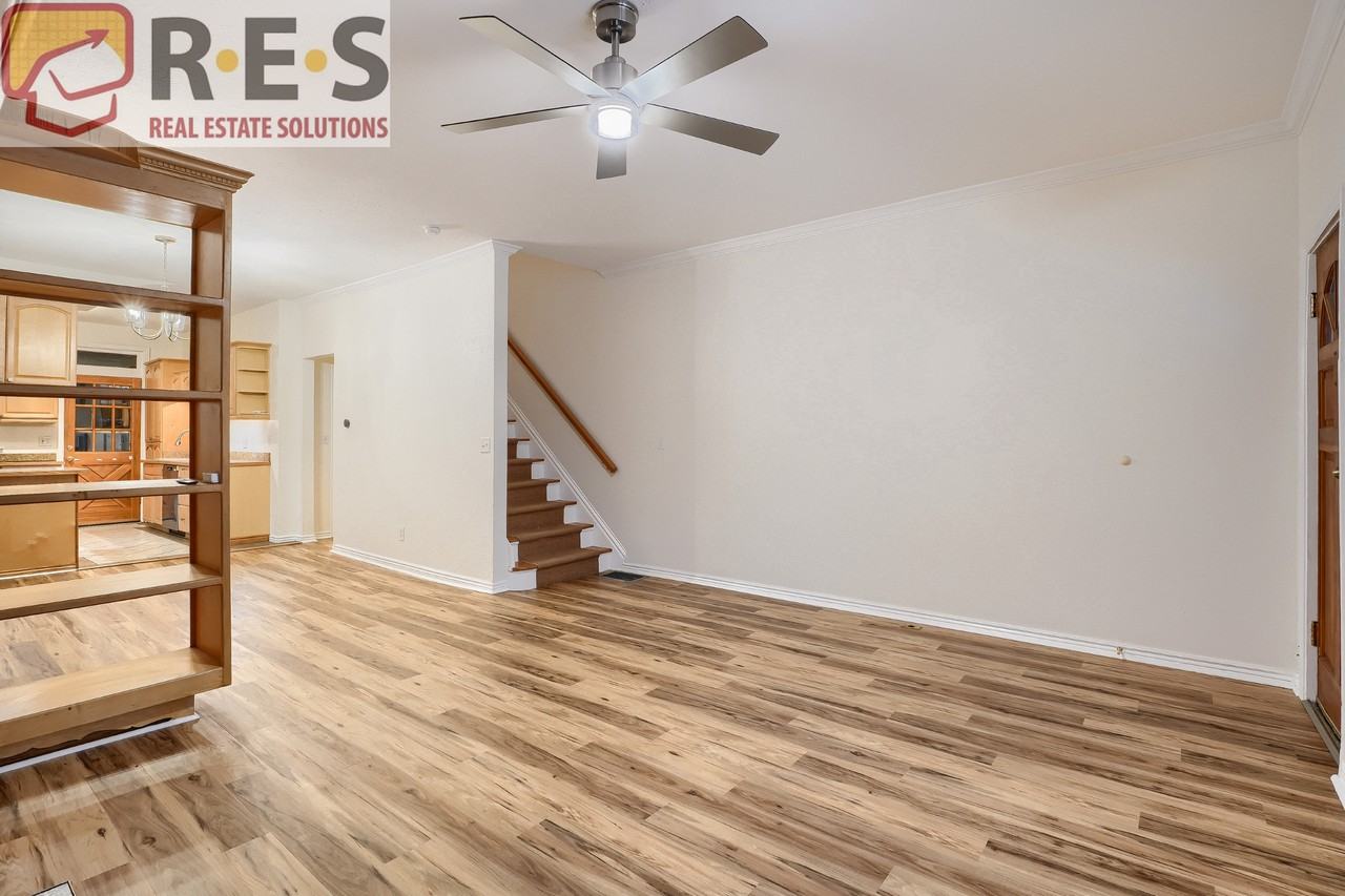 2106 E 17th Ave - Photo 7 of 16