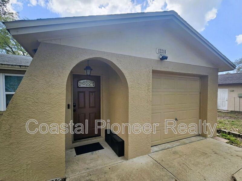 12218 Shadow Ridge Blvd - Photo 5 of 34