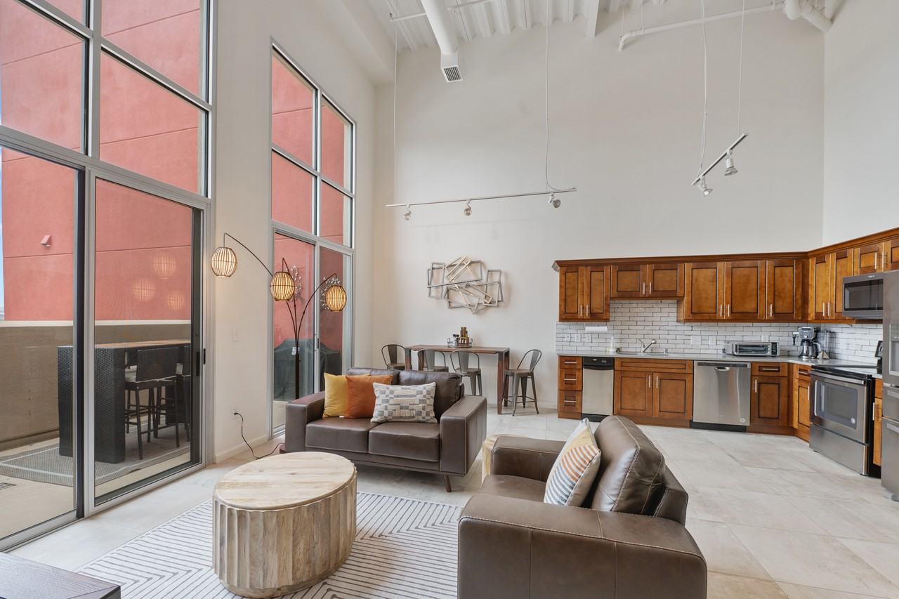 524 Central Ave Sw - Photo 5 of 23