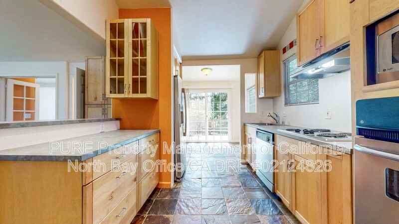 17475 Summit Ave #A - Photo 5 of 42