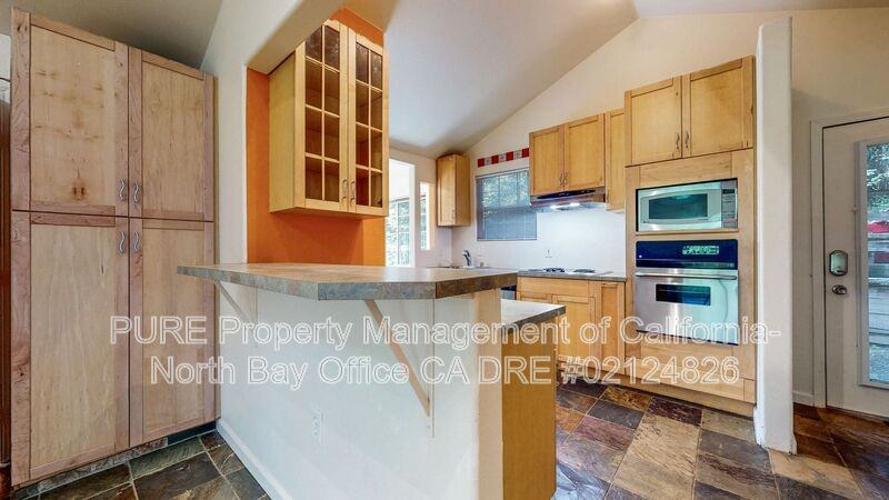 17475 Summit Ave #A - Photo 7 of 42