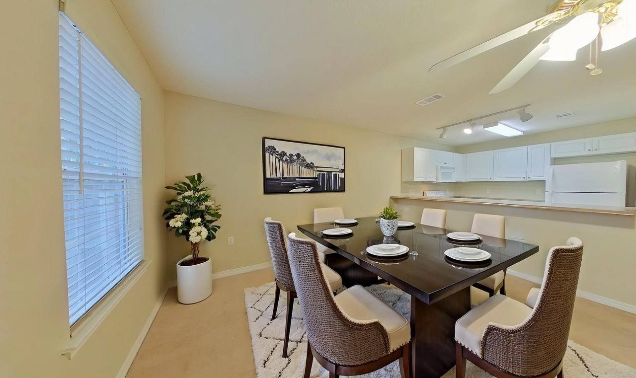 976 Scenic Oak Ln - Photo 7 of 14