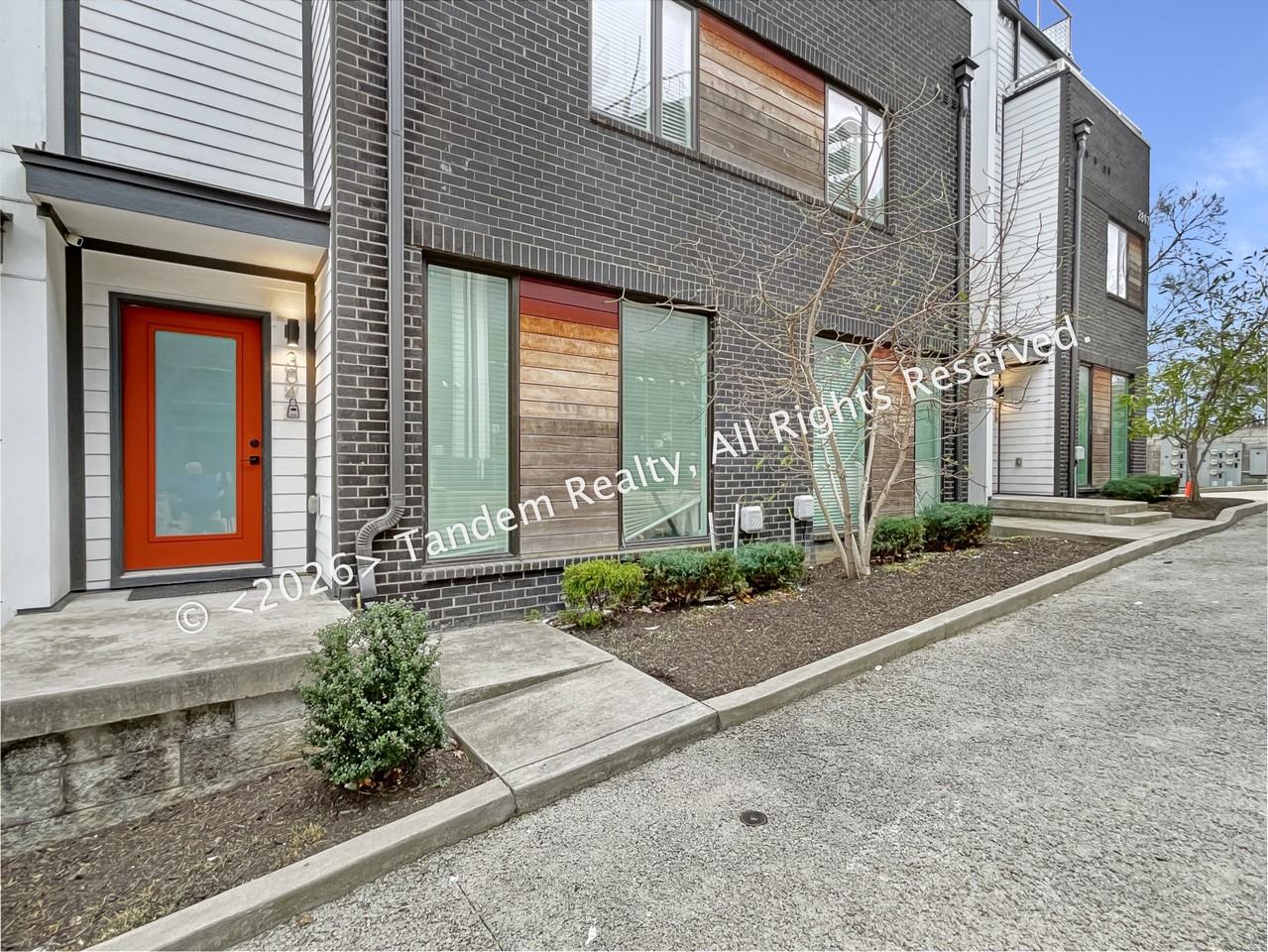 2807 Delaware Ave #304 - Photo 2 of 24