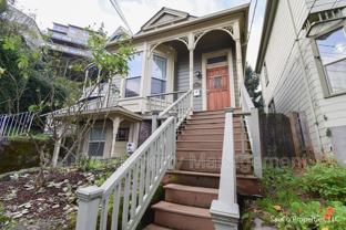 2065 Sw Park Ave - Photo 1 of 1