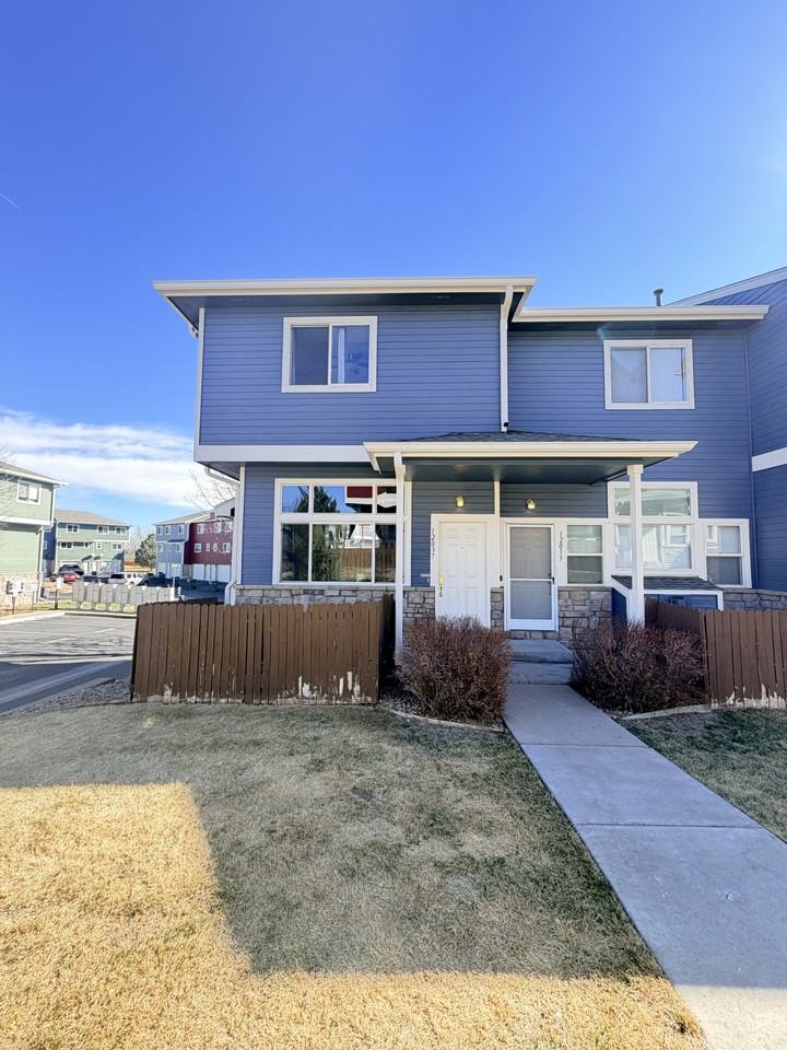 12037 Monaco St - Photo 2 of 45