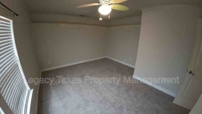 414 Woodard Ave - Photo 6 of 16