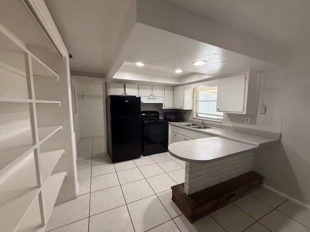 2616 Harmony Ave - Photo 3 of 11