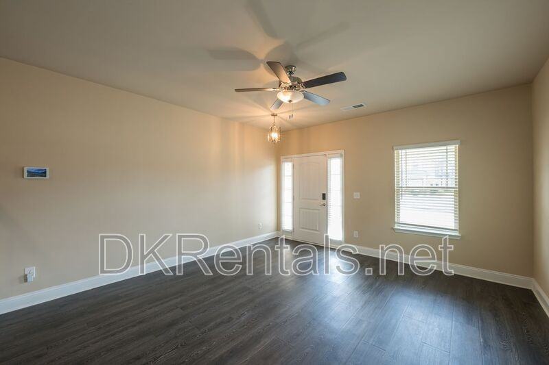 12172 Flannery Ln - Photo 6 of 31