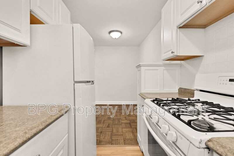 2634 Langston Blvd #203 - Photo 7 of 40