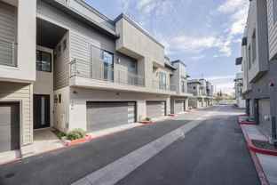 142 E Hearne Way - Photo 1 of 1