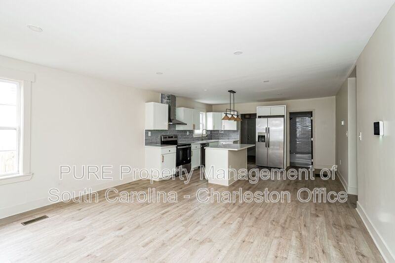 2679 Oregon Ave - Photo 3 of 40