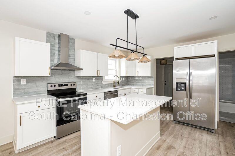 2679 Oregon Ave - Photo 7 of 40