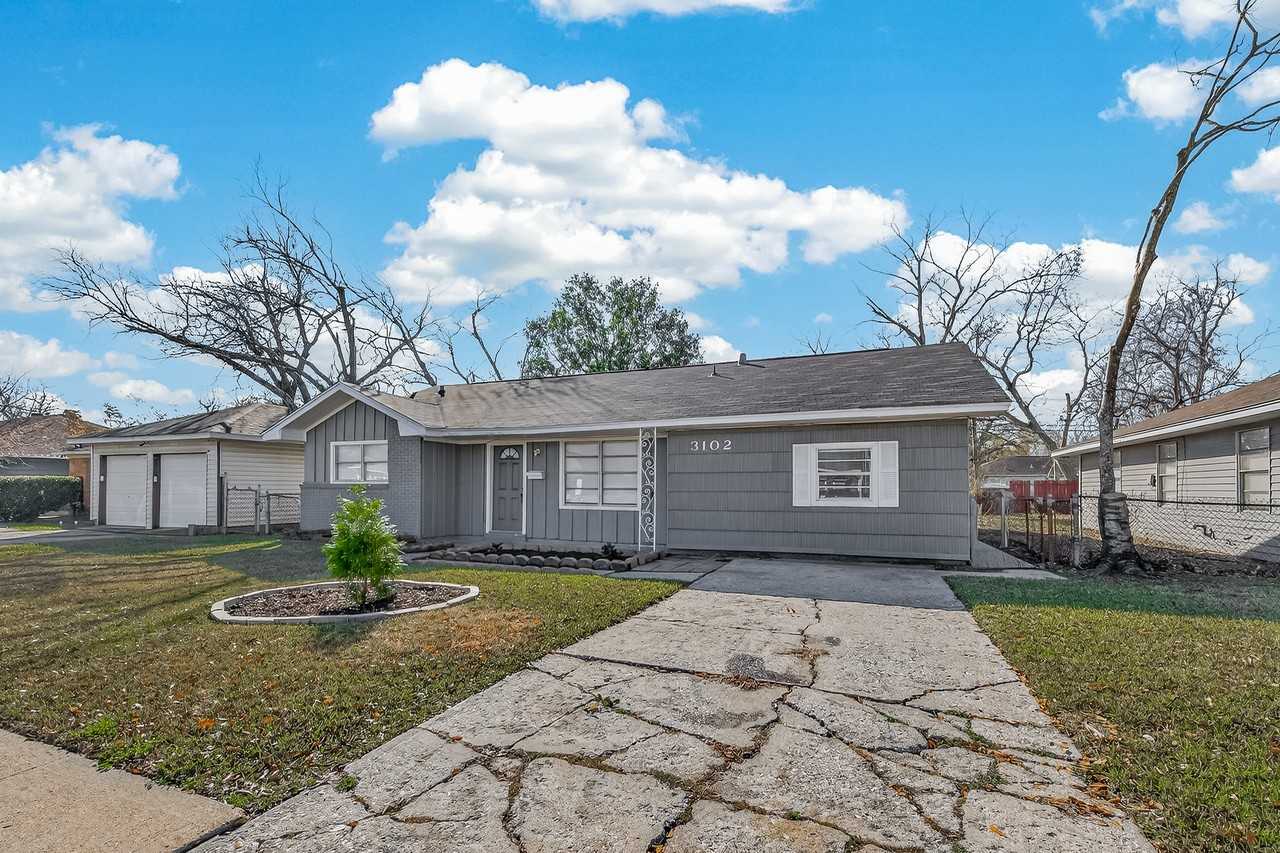 3102 Hays St - Photo 5 of 44